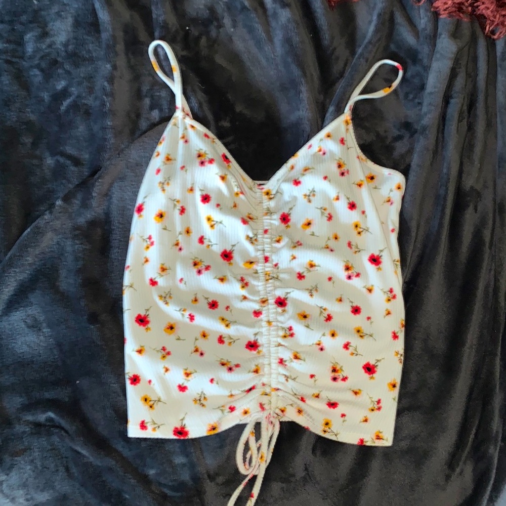 White floral crop tank top
